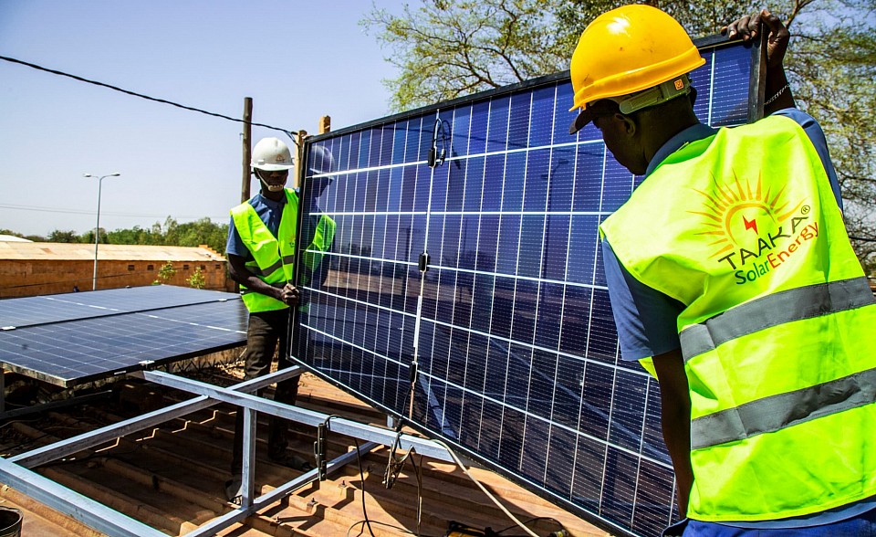 Taaka-SolarEnergy Services